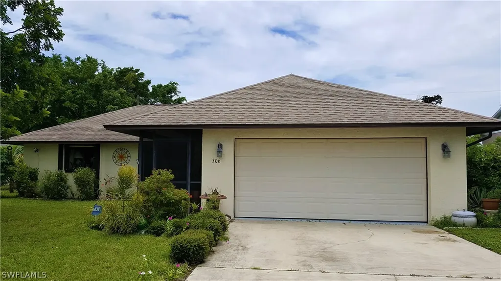 306 NE 18th Place Cape Coral FL 33909