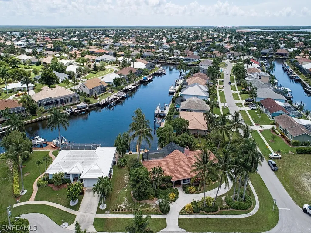 1520 Buccaneer Court Marco Island FL 34145