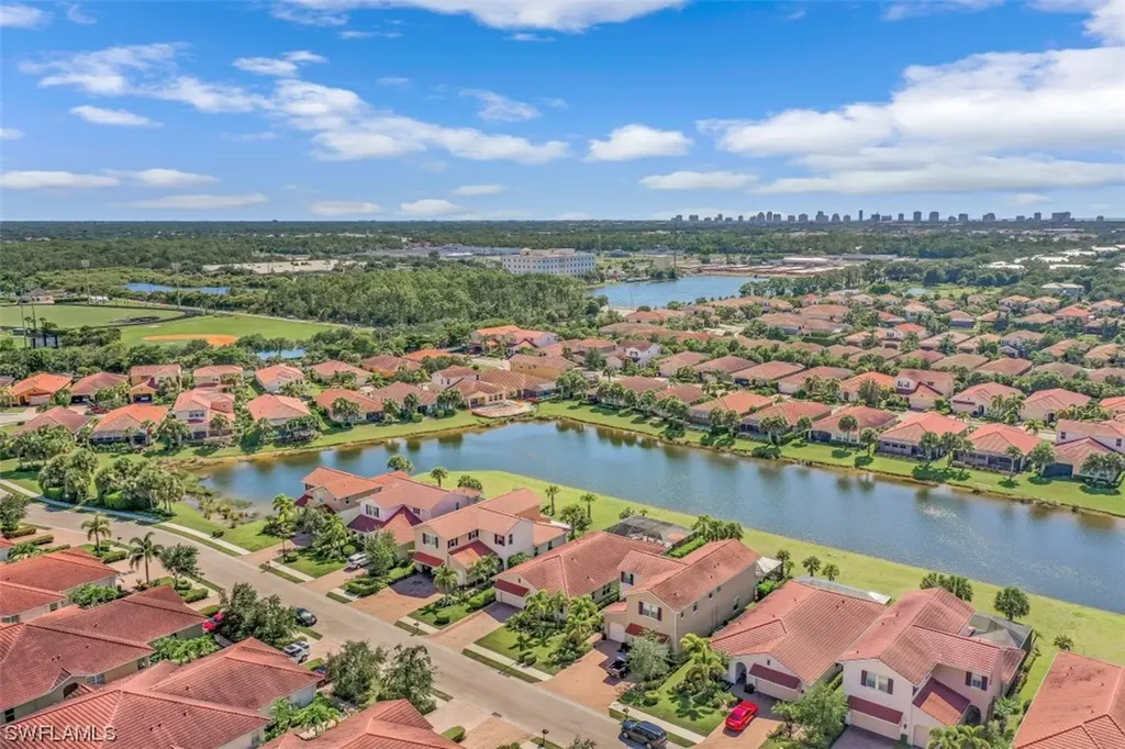 13401 Kent Street Naples FL 34109