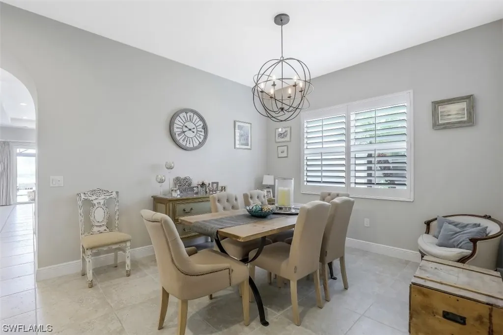 13401 Kent Street Naples FL 34109