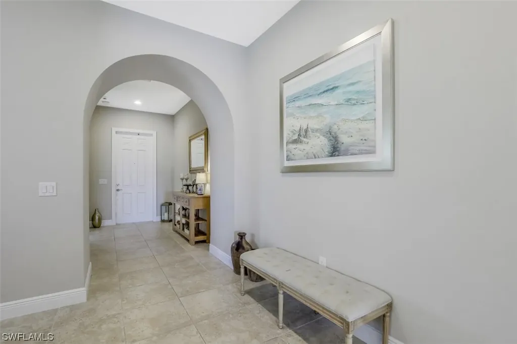 13401 Kent Street Naples FL 34109