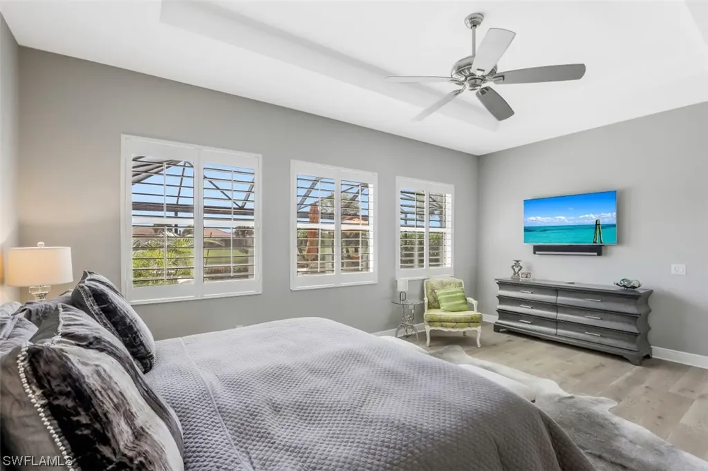 13401 Kent Street Naples FL 34109