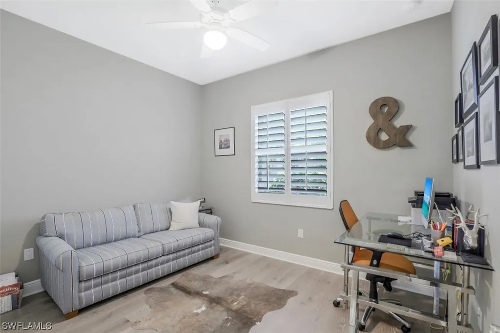 13401 Kent Street Naples FL 34109