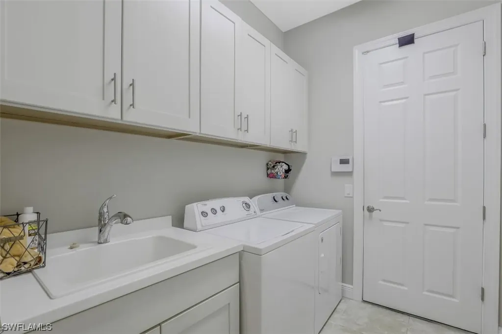 13401 Kent Street Naples FL 34109