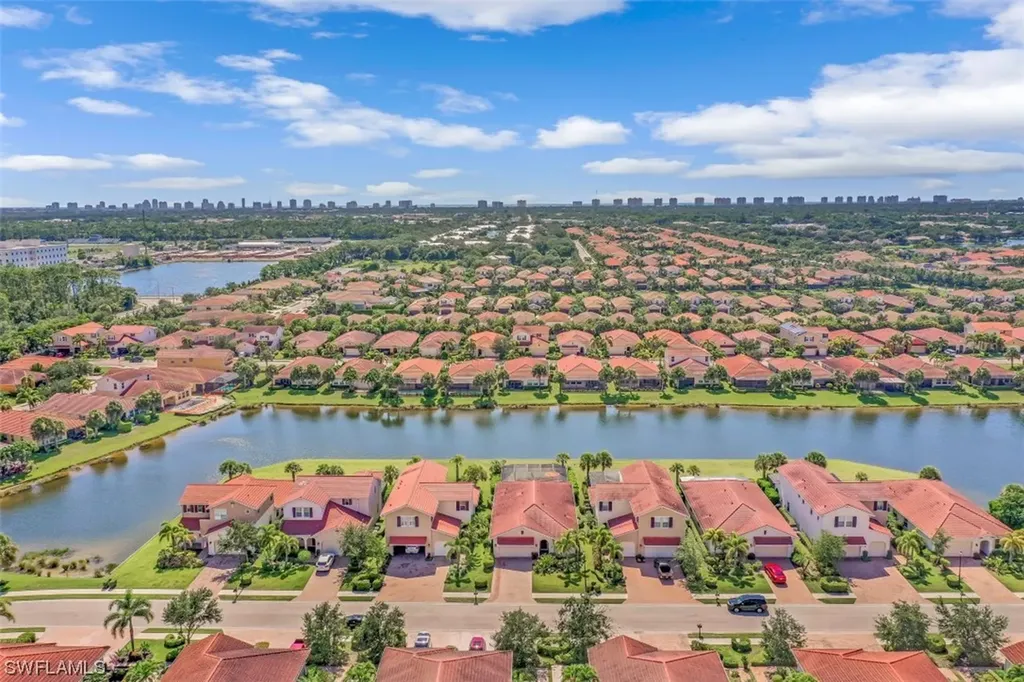 13401 Kent Street Naples FL 34109