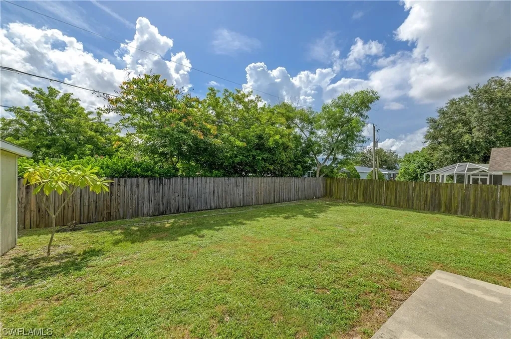 17373 Braddock Road Fort Myers FL 33967