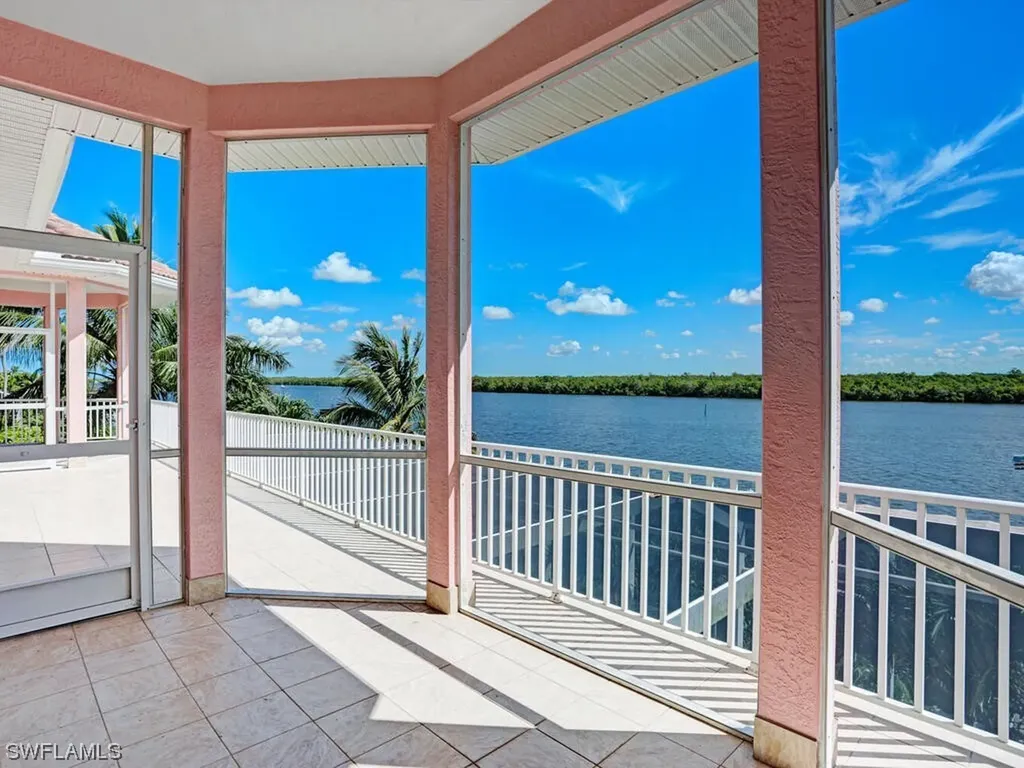 189 Coconut Drive Fort Myers Beach FL 33931