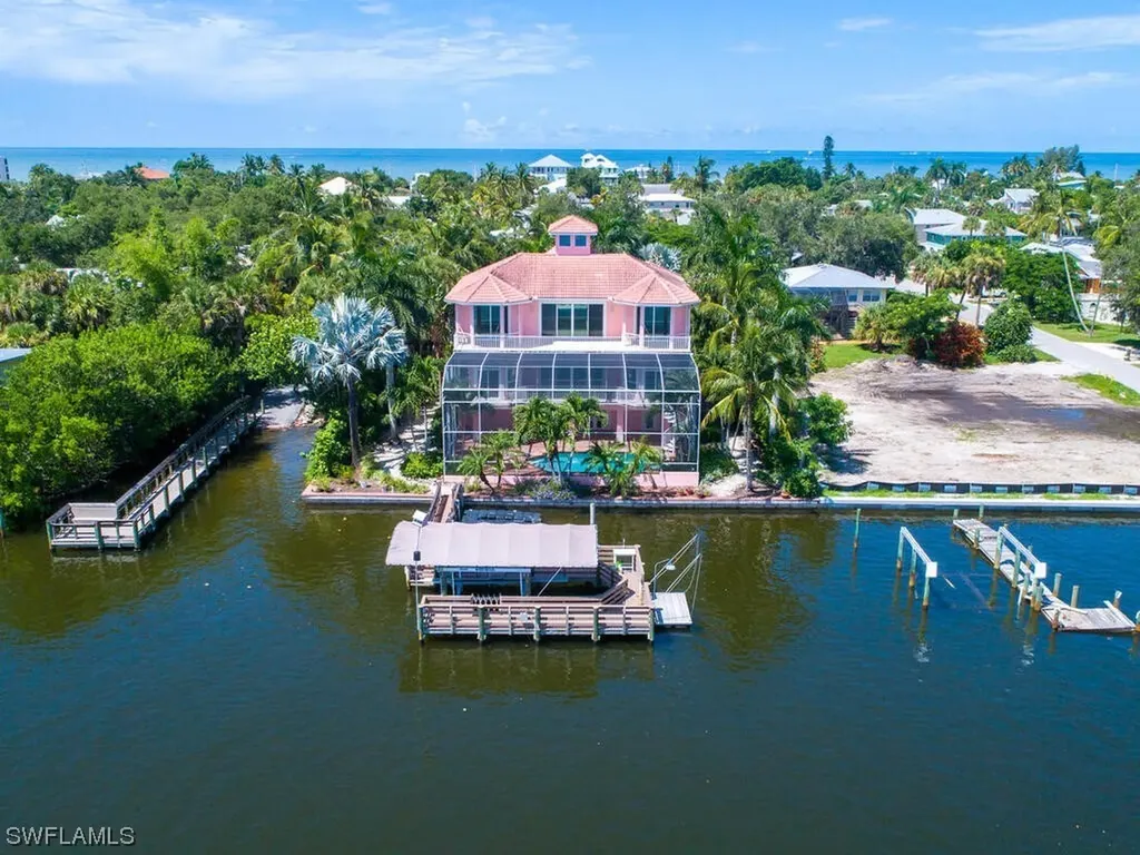 189 Coconut Drive Fort Myers Beach FL 33931