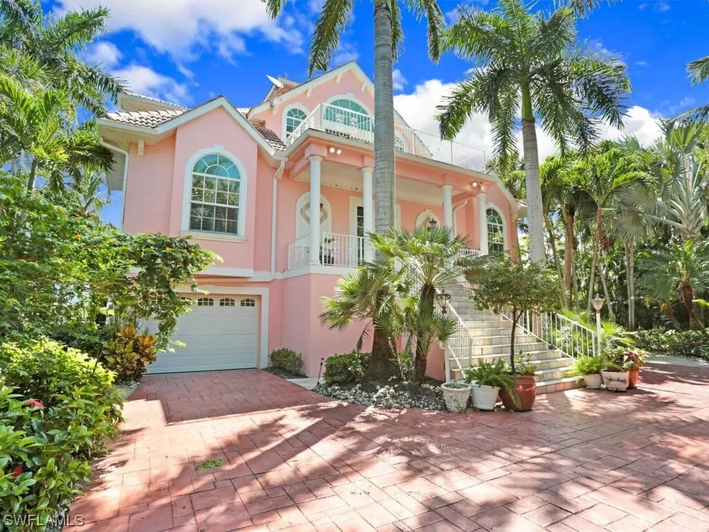 189 Coconut Drive Fort Myers Beach FL 33931