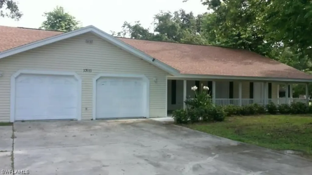 13111 Orange River Boulevard Fort Myers FL 33905