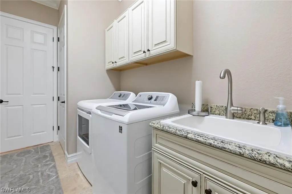 28624 Lisburn Court Bonita Springs FL 34135