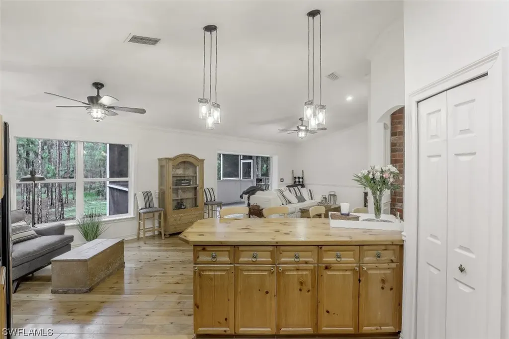 5910 Golden Oaks Lane Naples FL 34119
