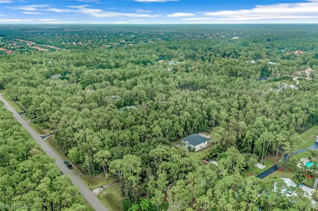 5910 Golden Oaks Lane Naples FL 34119