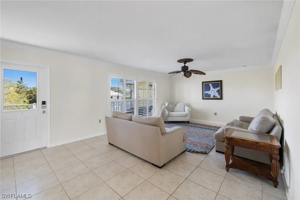 1566 Blue Point Avenue Naples FL 34102
