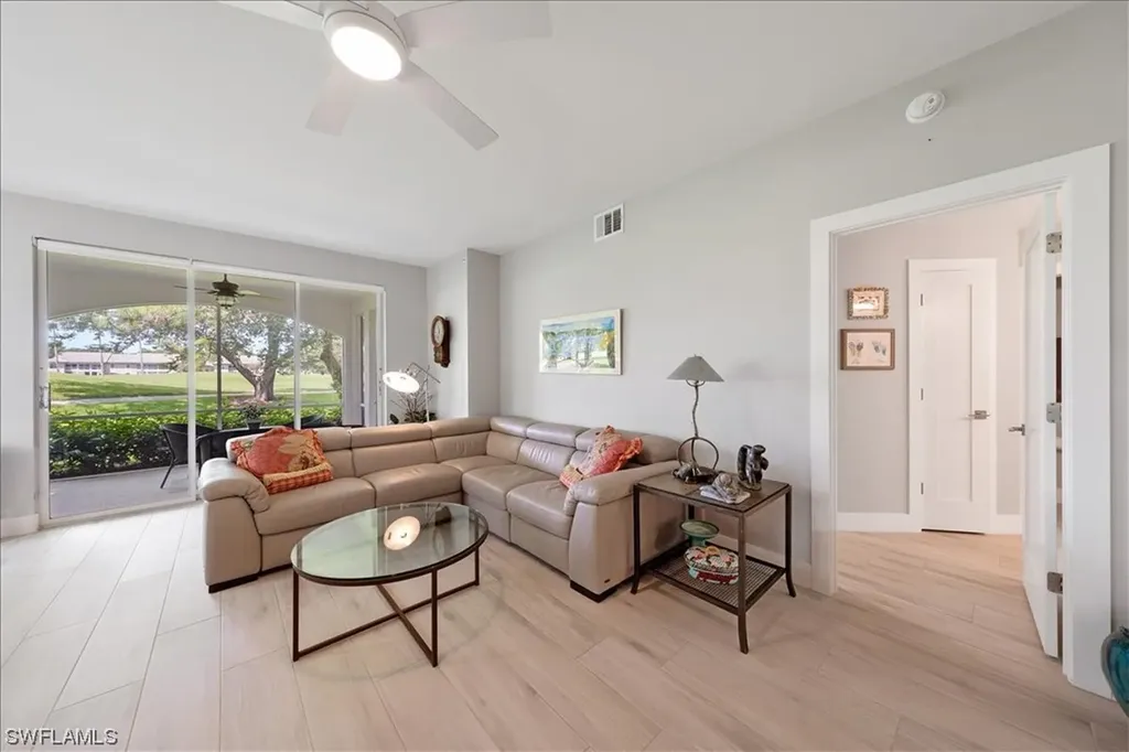 85 Silver Oaks Circle Naples FL 34119