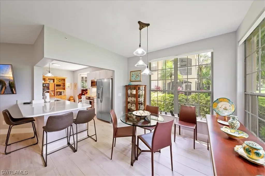 85 Silver Oaks Circle Naples FL 34119
