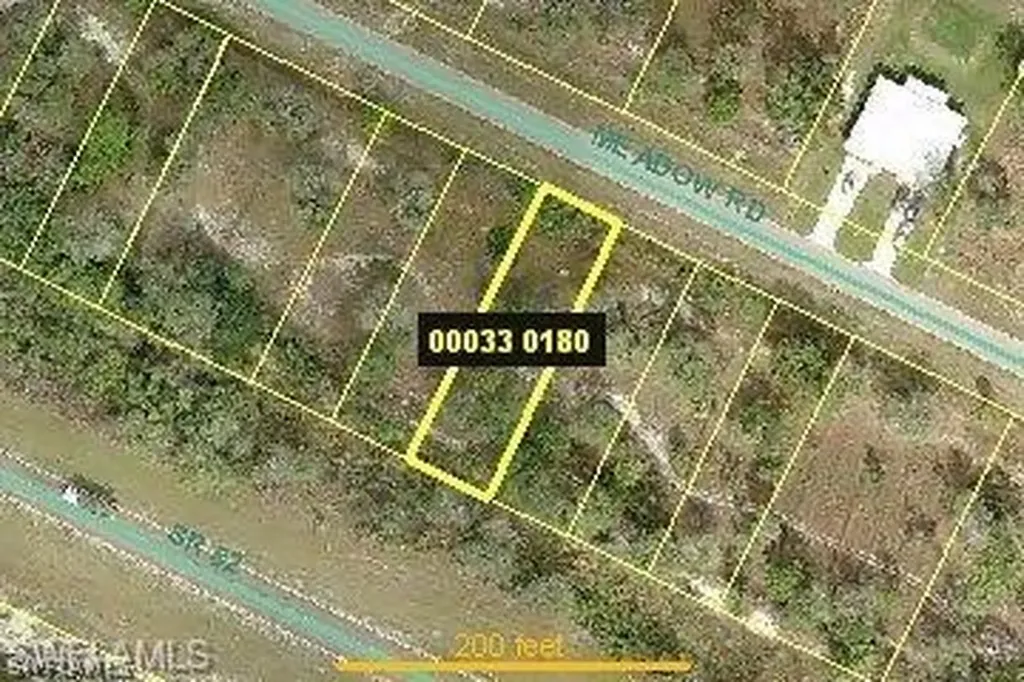 1036+1038 Meadow Road Lehigh Acres FL 33973
