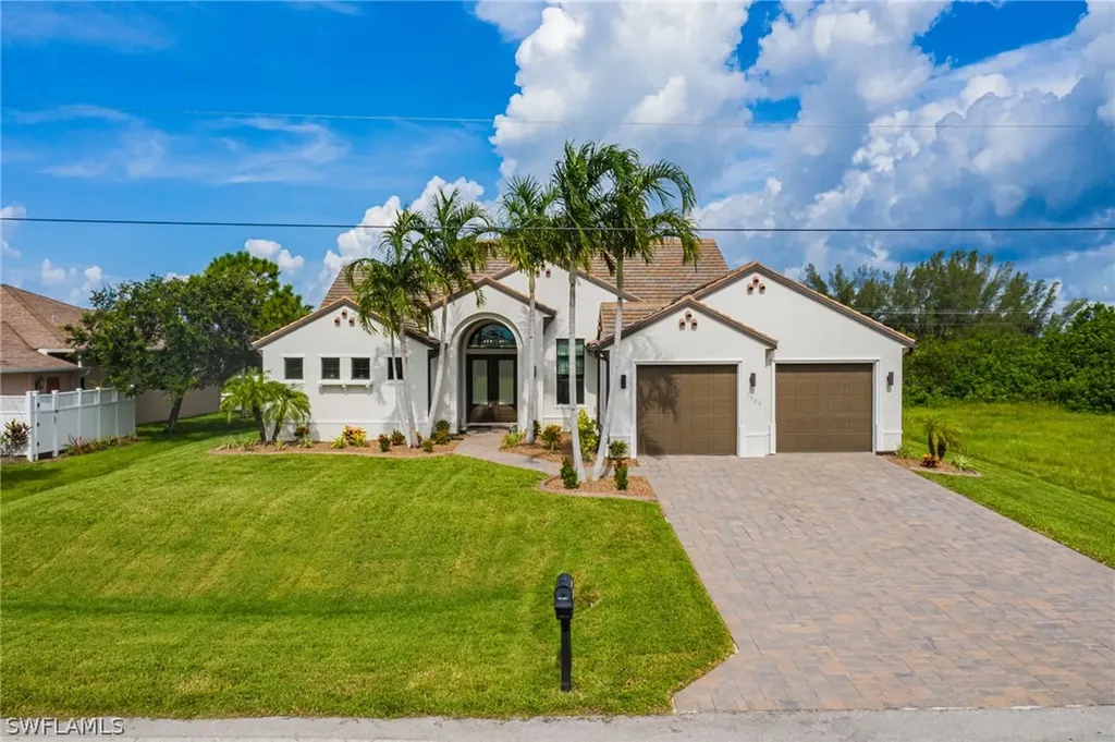 1026 NW 39th Avenue Cape Coral FL 33993