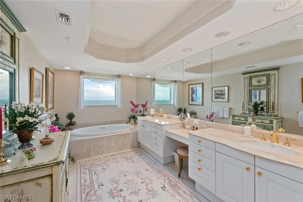 8473 Bay Colony Drive Naples FL 34108