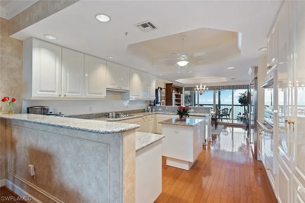 8473 Bay Colony Drive Naples FL 34108
