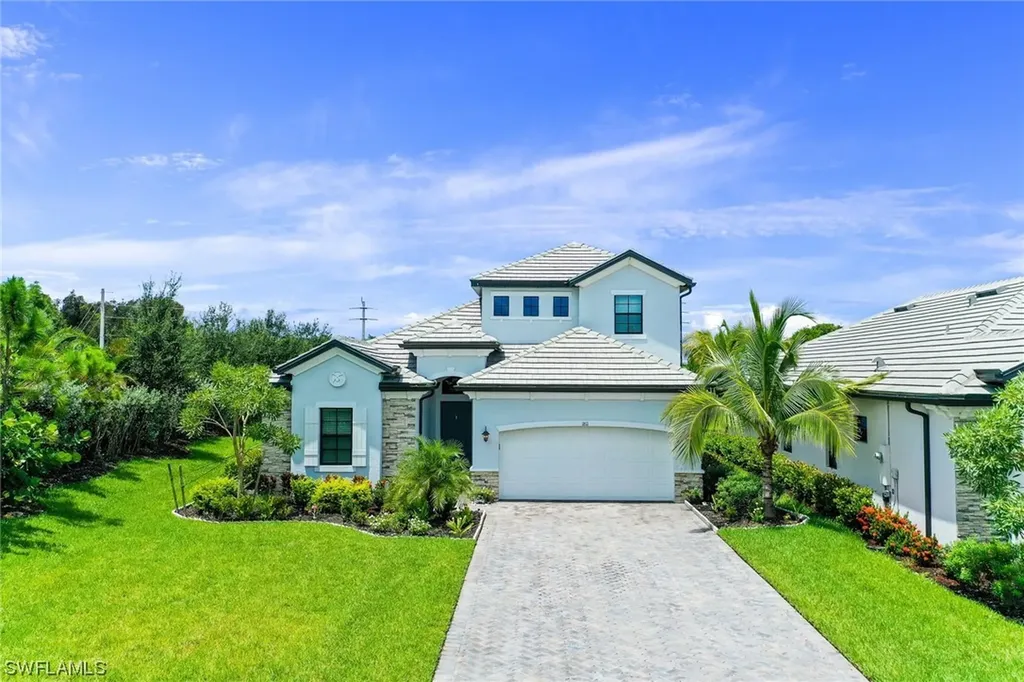 1811 Mustique Street Naples FL 34120