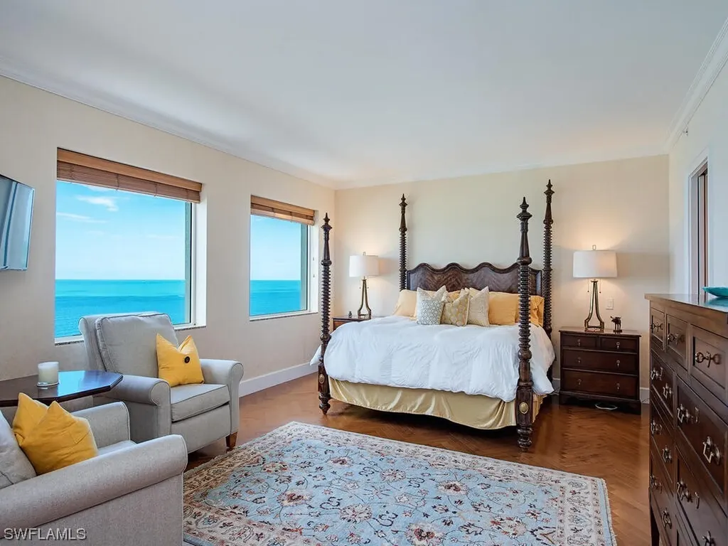 8665 Bay Colony Drive Naples FL 34108