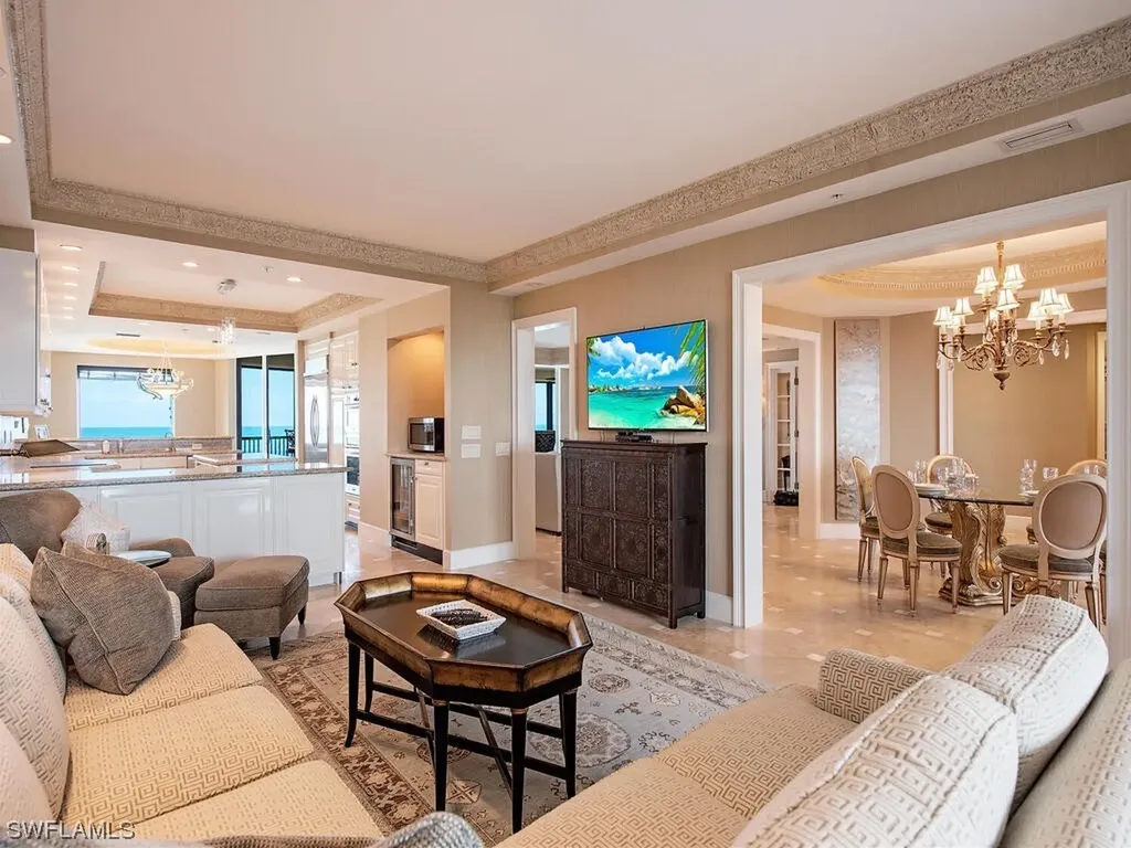 8665 Bay Colony Drive Naples FL 34108
