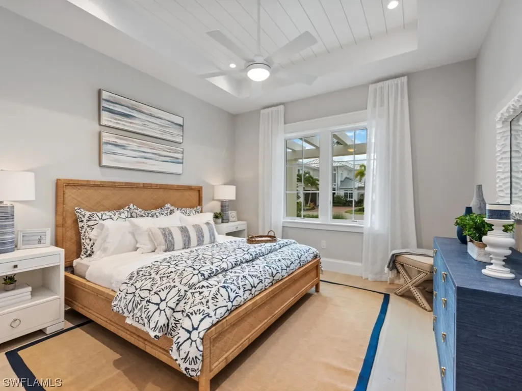 1463 2nd Avenue S Naples FL 34102