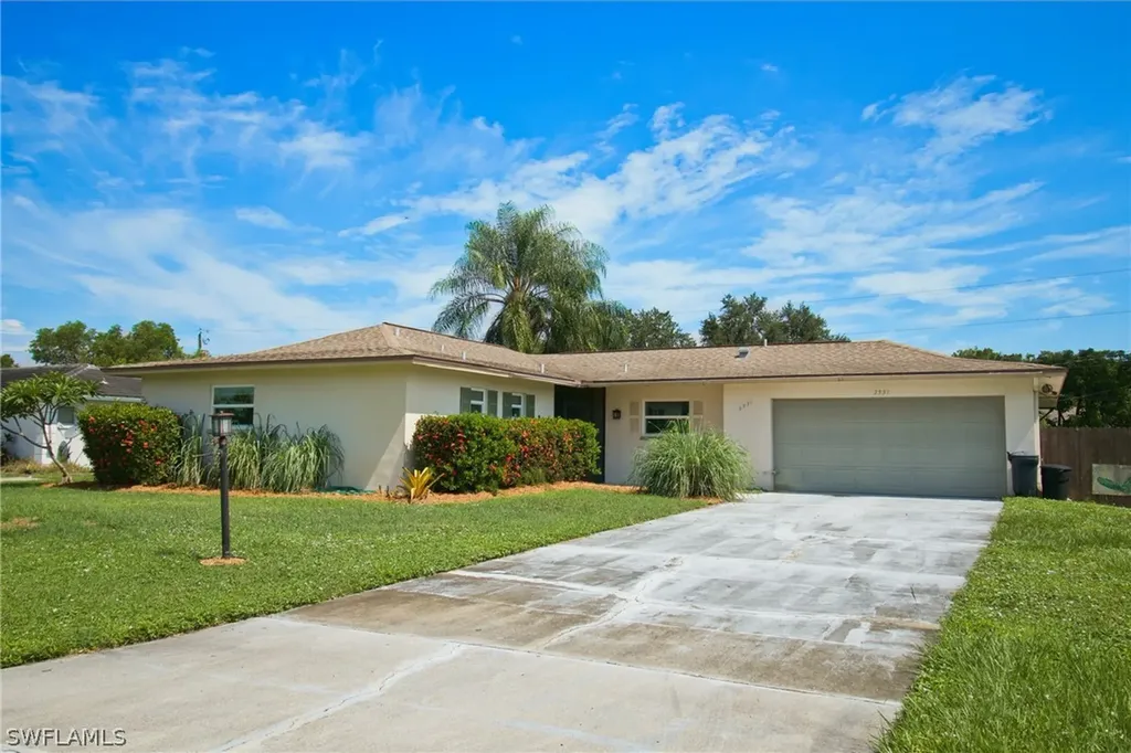 2331 Woodland Terrace Fort Myers FL 33907