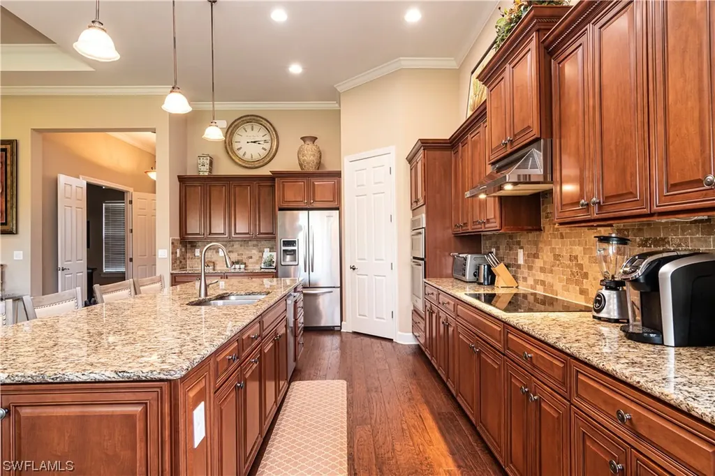 9373 Copper Canyon Court Naples FL 34120