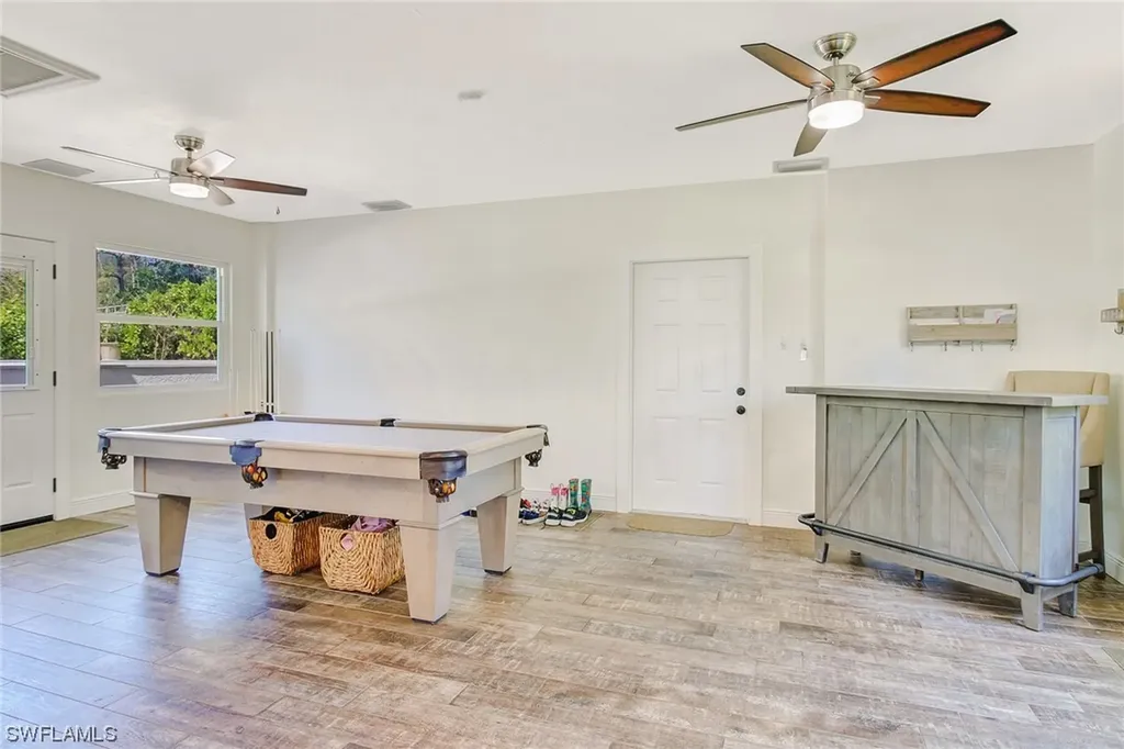5725 Napa Woods Way Naples FL 34116