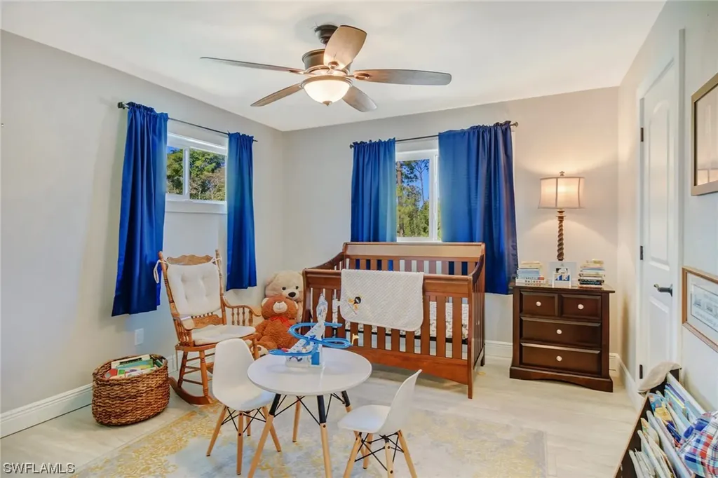 5725 Napa Woods Way Naples FL 34116
