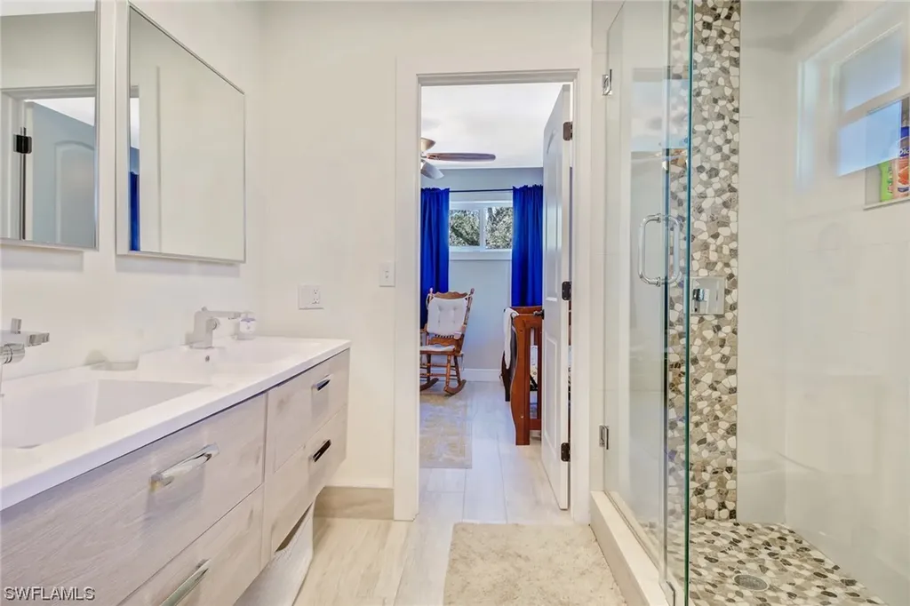5725 Napa Woods Way Naples FL 34116