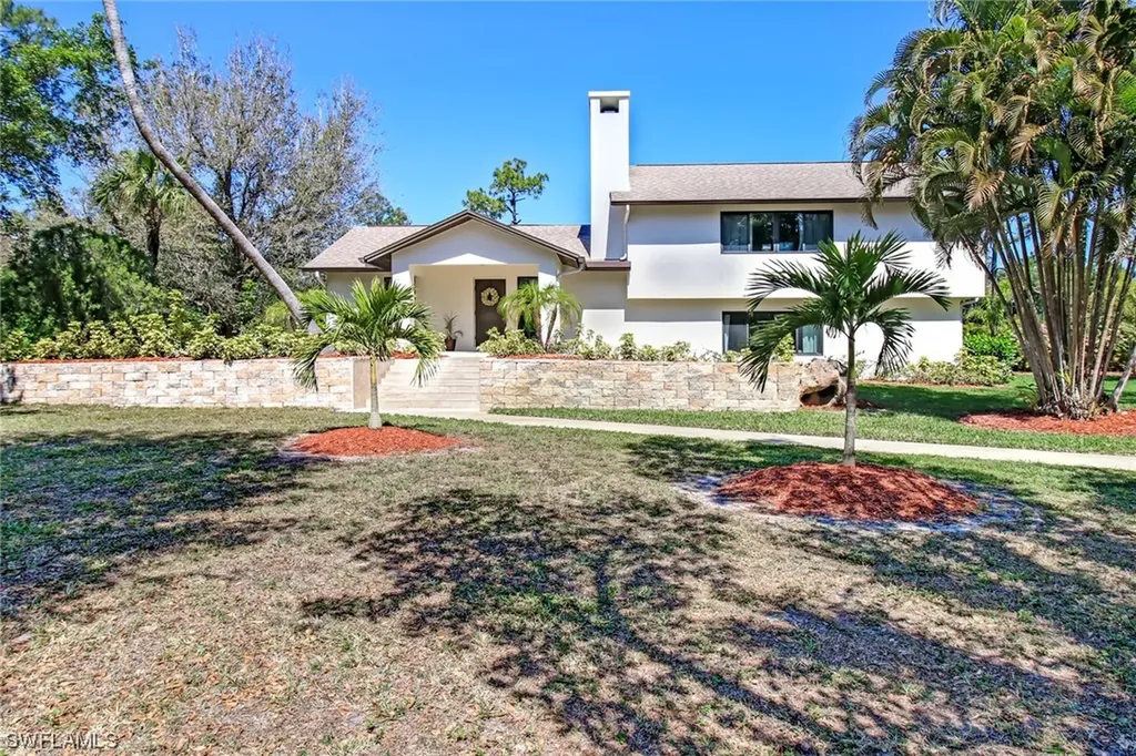 5725 Napa Woods Way Naples FL 34116