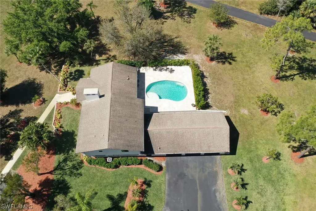 5725 Napa Woods Way Naples FL 34116