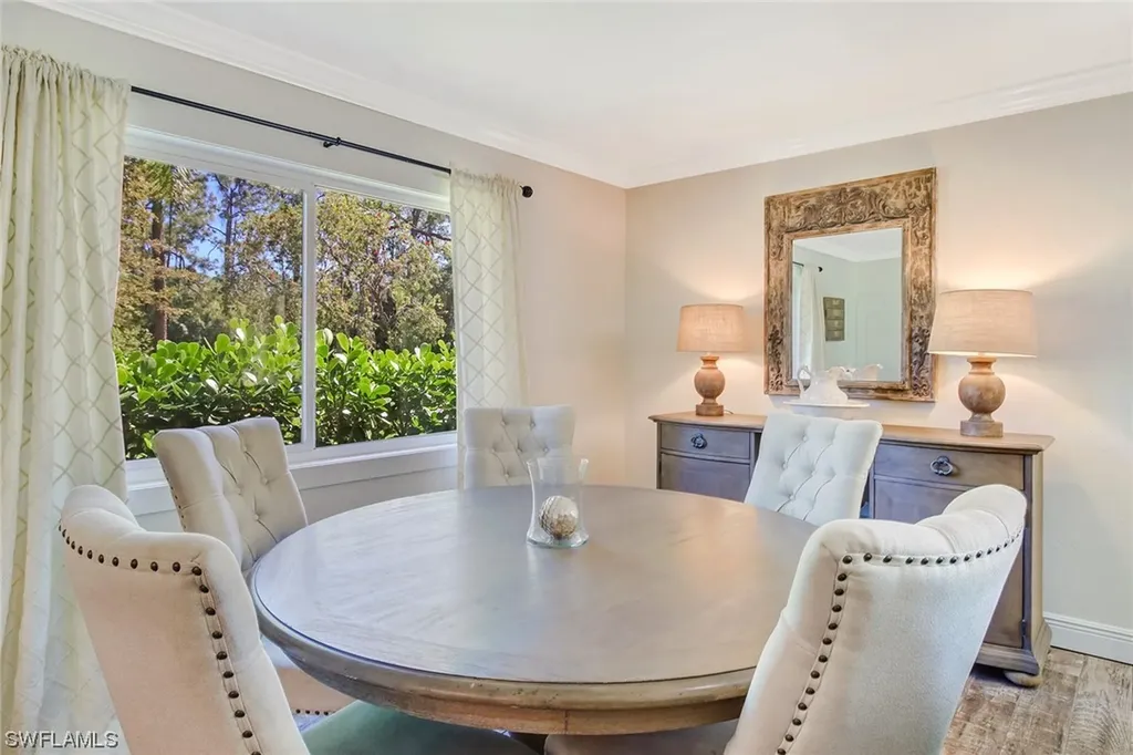 5725 Napa Woods Way Naples FL 34116