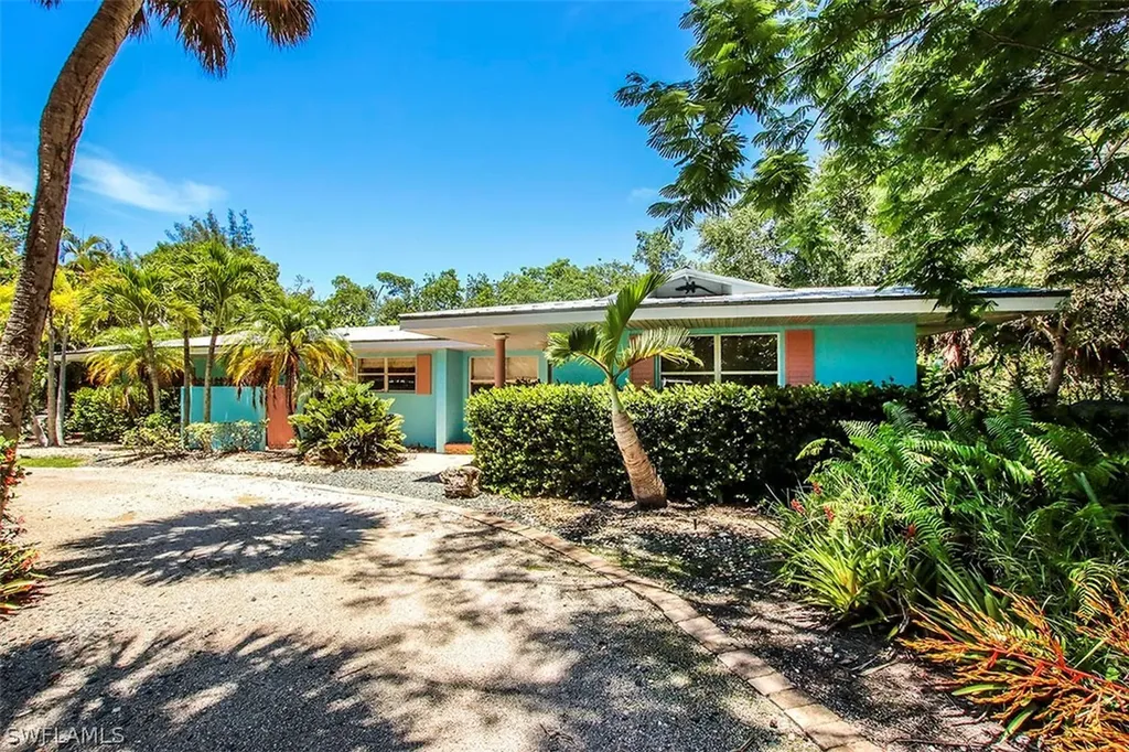 5802 Sanibel Captiva Road Sanibel FL 33957
