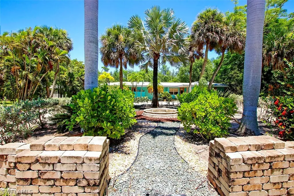 5802 Sanibel Captiva Road Sanibel FL 33957
