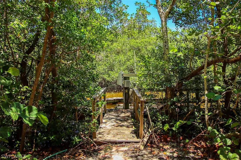 5802 Sanibel Captiva Road Sanibel FL 33957