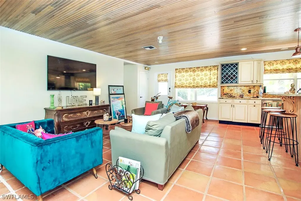 5802 Sanibel Captiva Road Sanibel FL 33957