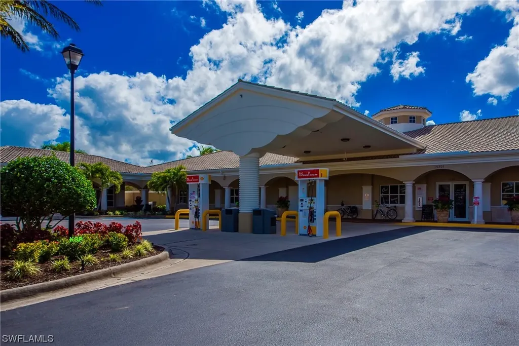 15529 Fan Tail Circle Bonita Springs FL 34135