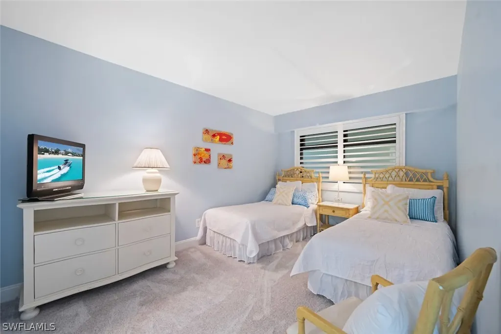 2721 W Gulf Drive Sanibel FL 33957