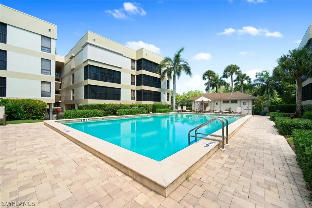 2721 W Gulf Drive Sanibel FL 33957