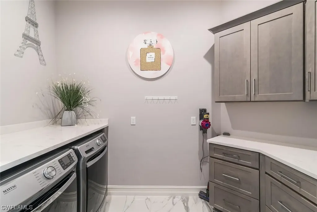 809 Arcadia Court Marco Island FL 34145