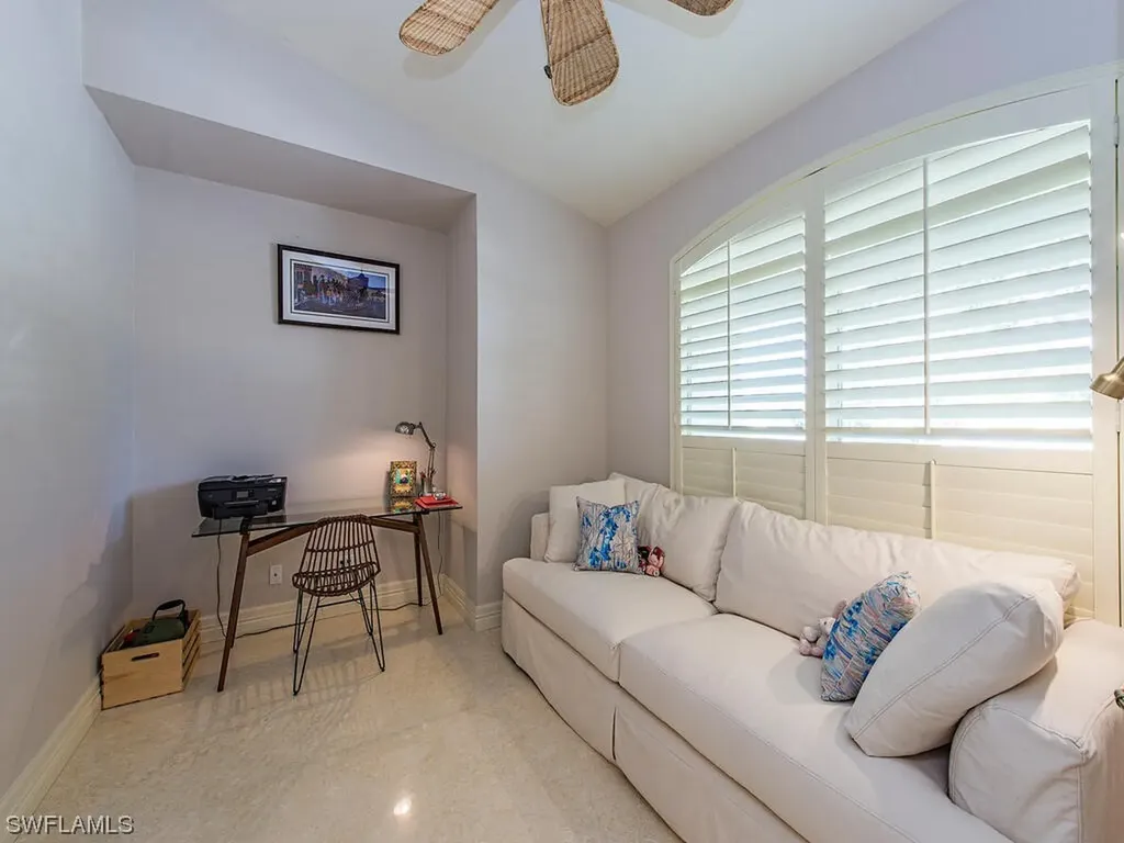 200 Fairway Circle Naples FL 34110