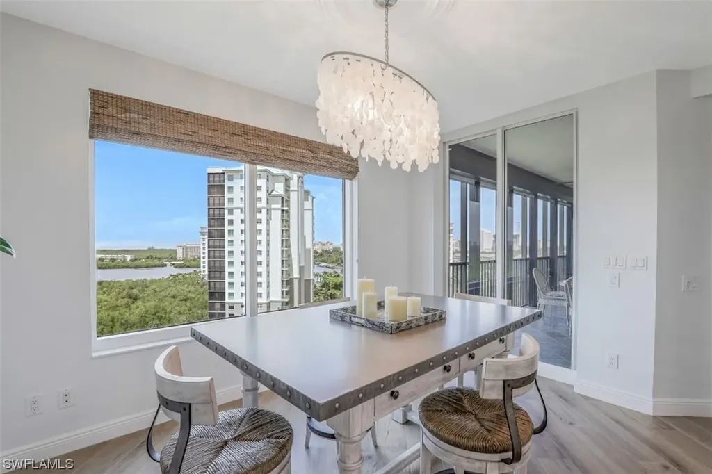 445 Cove Tower Drive Naples FL 34110