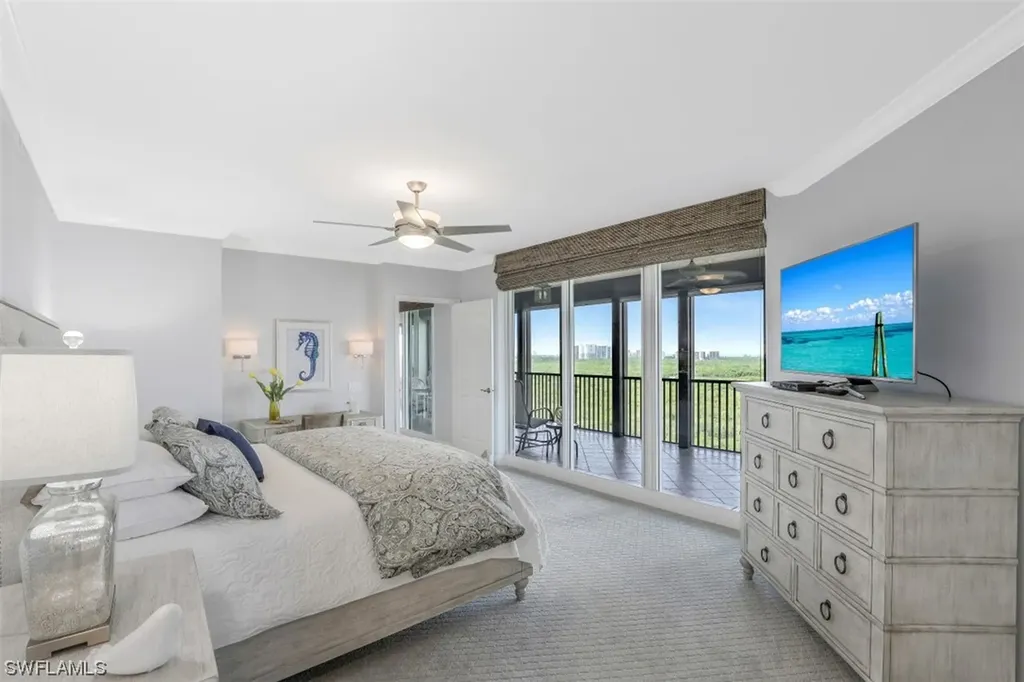 445 Cove Tower Drive Naples FL 34110