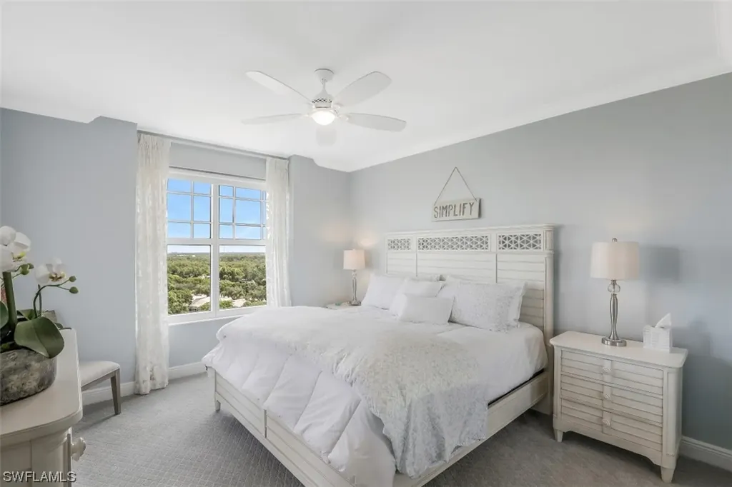 445 Cove Tower Drive Naples FL 34110