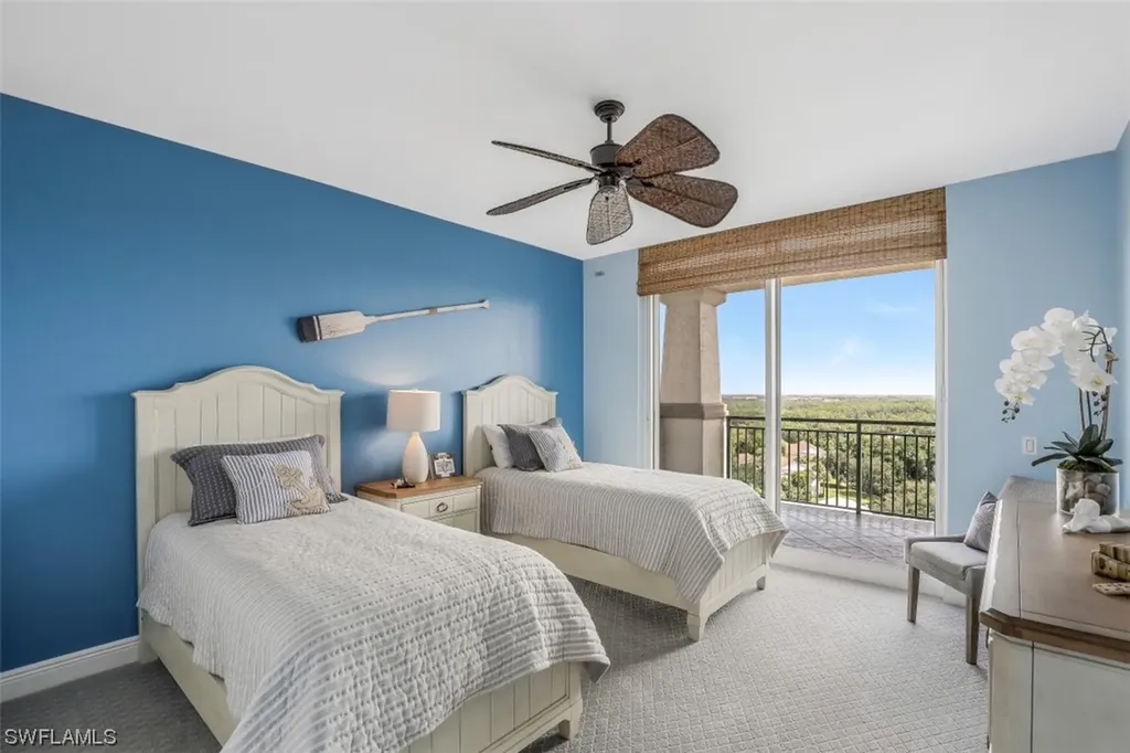 445 Cove Tower Drive Naples FL 34110