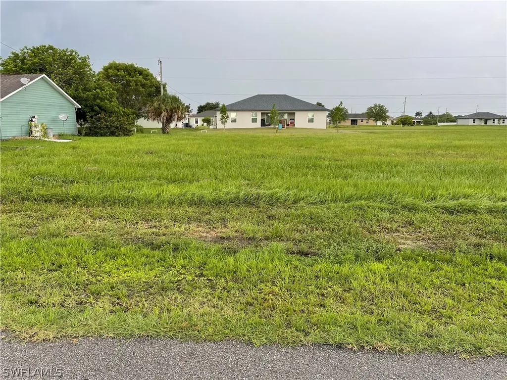 2809 NE 4th Avenue Cape Coral FL 33909